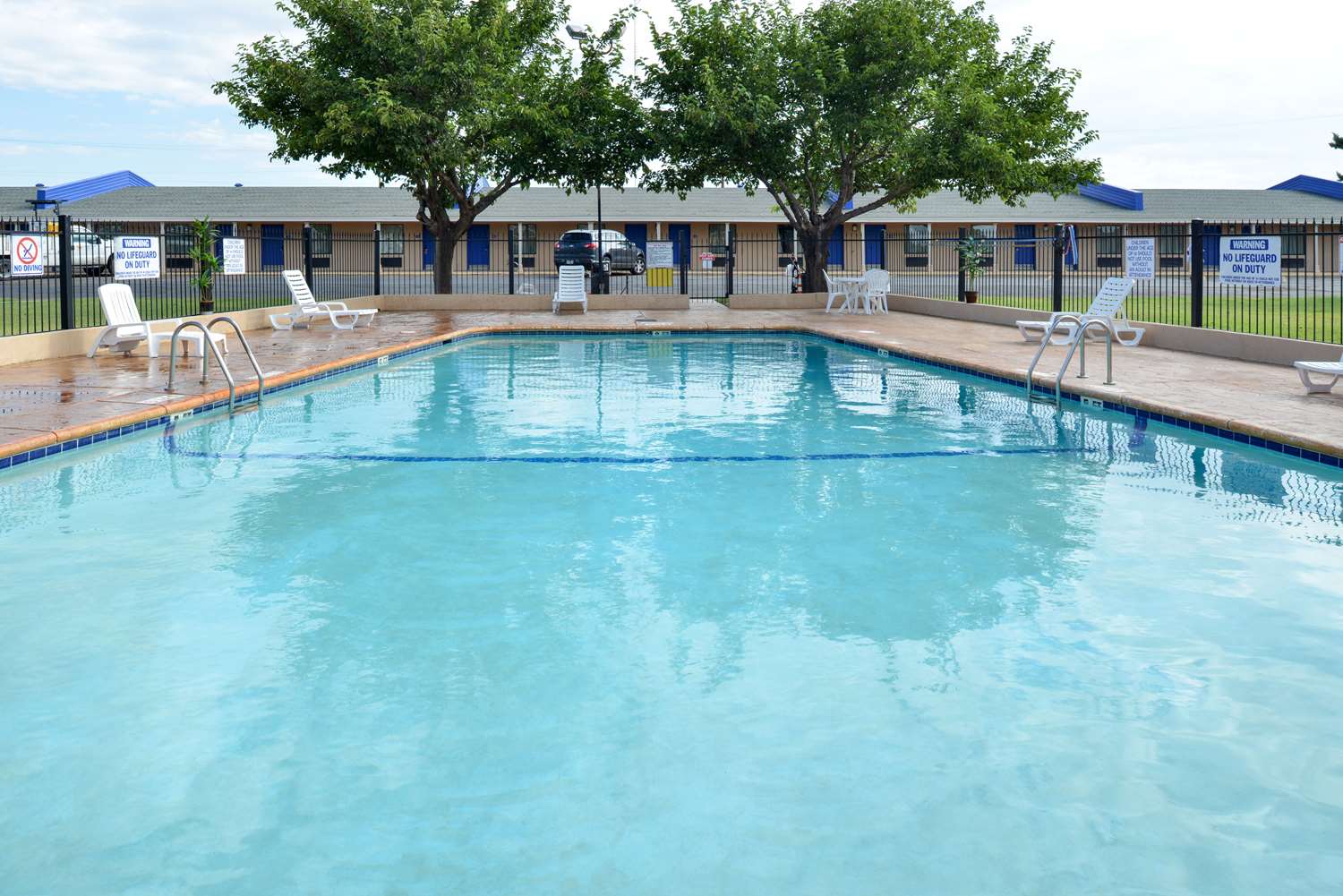 Americas Best Value Inn Lubbock E 6/46