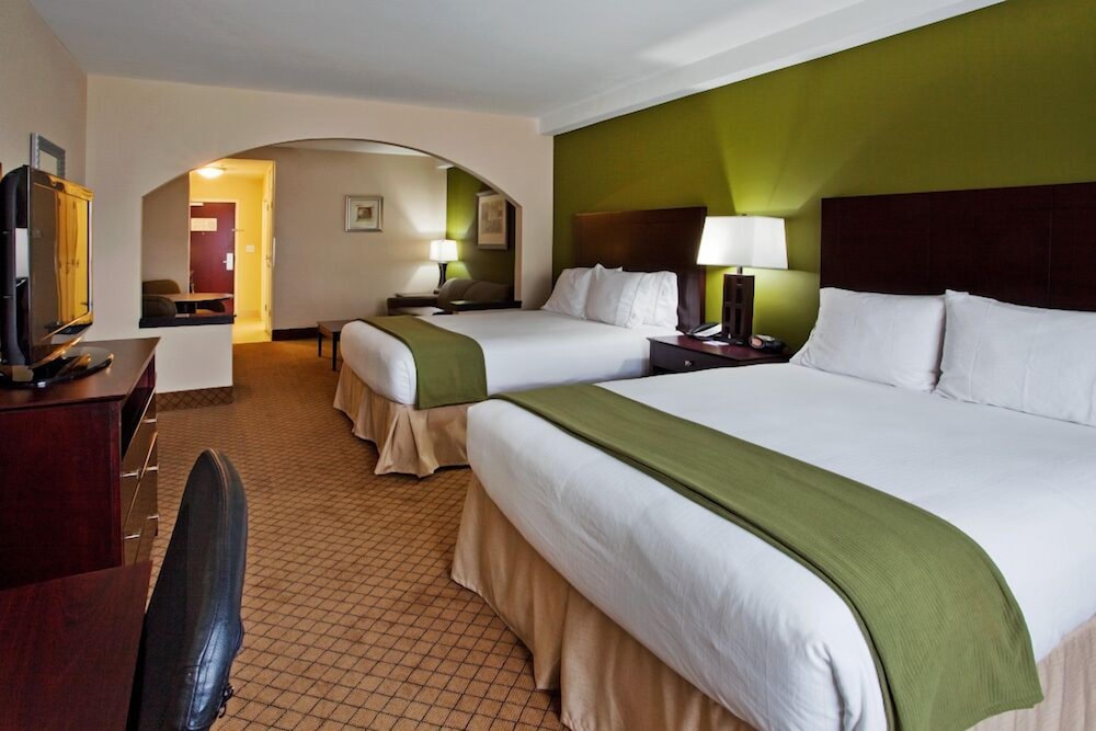 Holiday Inn Express Hotel And Suites Columbus Ft Benning 14/36