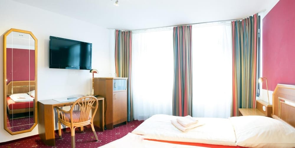Hotel Wali 24/59