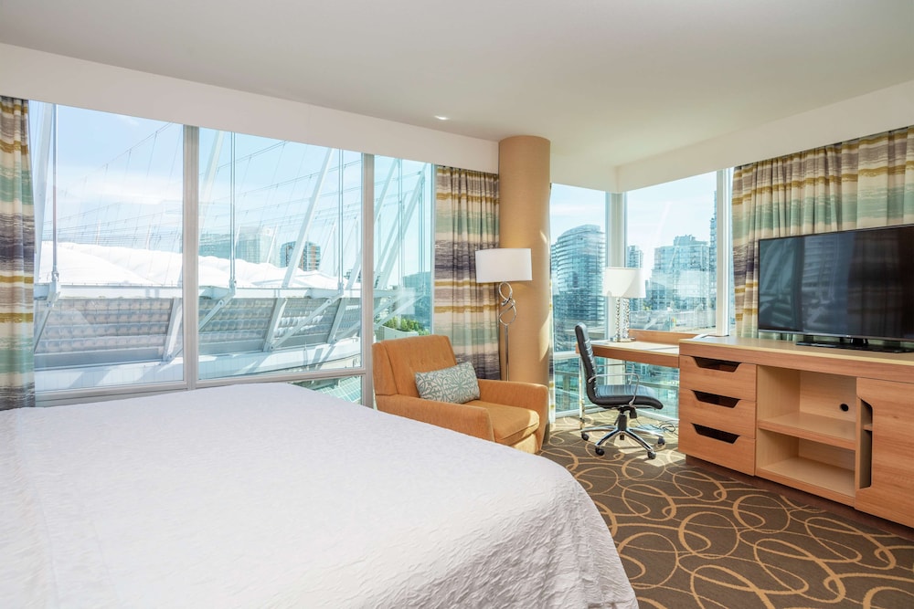 Hampton Inn & Suites by Hilton Vancouver-Downtown 25/60