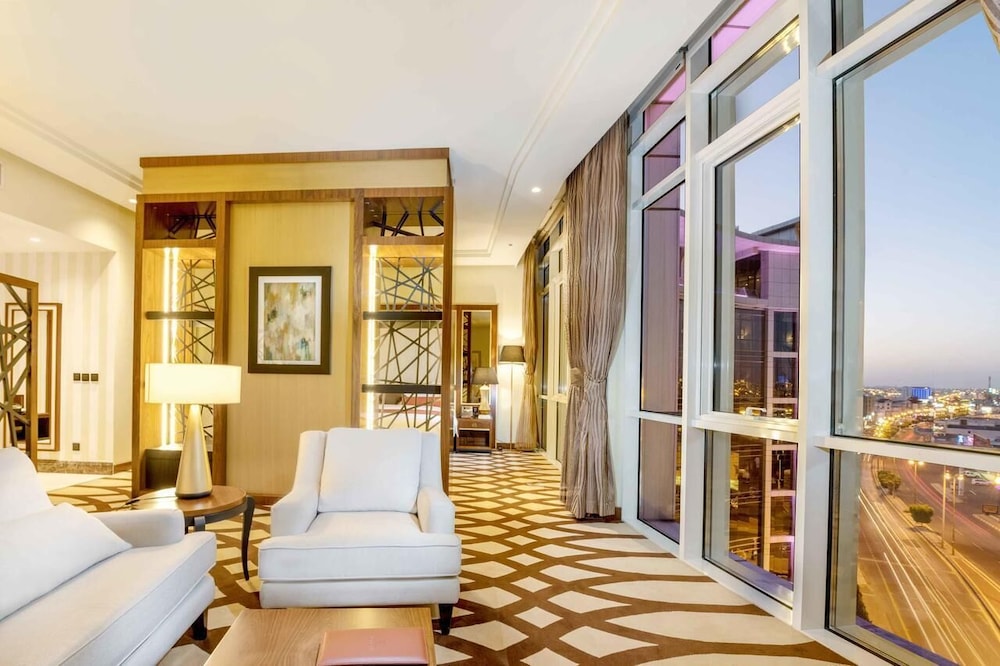 فندق بيات(Bayat Hotel) 52/65
