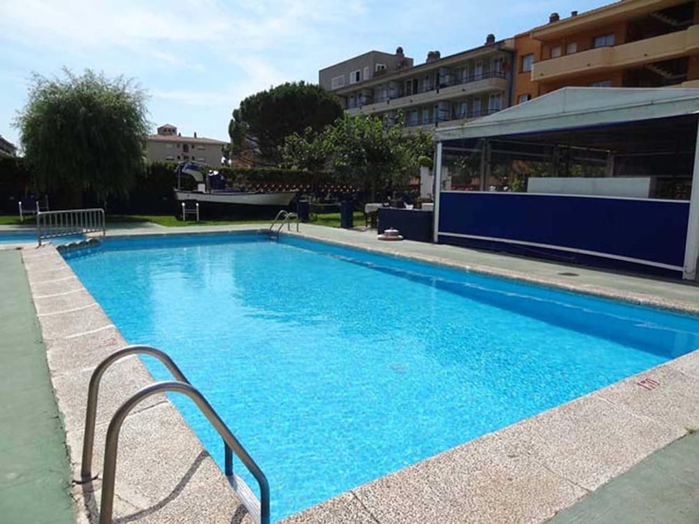 Rvhotels Apartamentos el Quijote 28/45