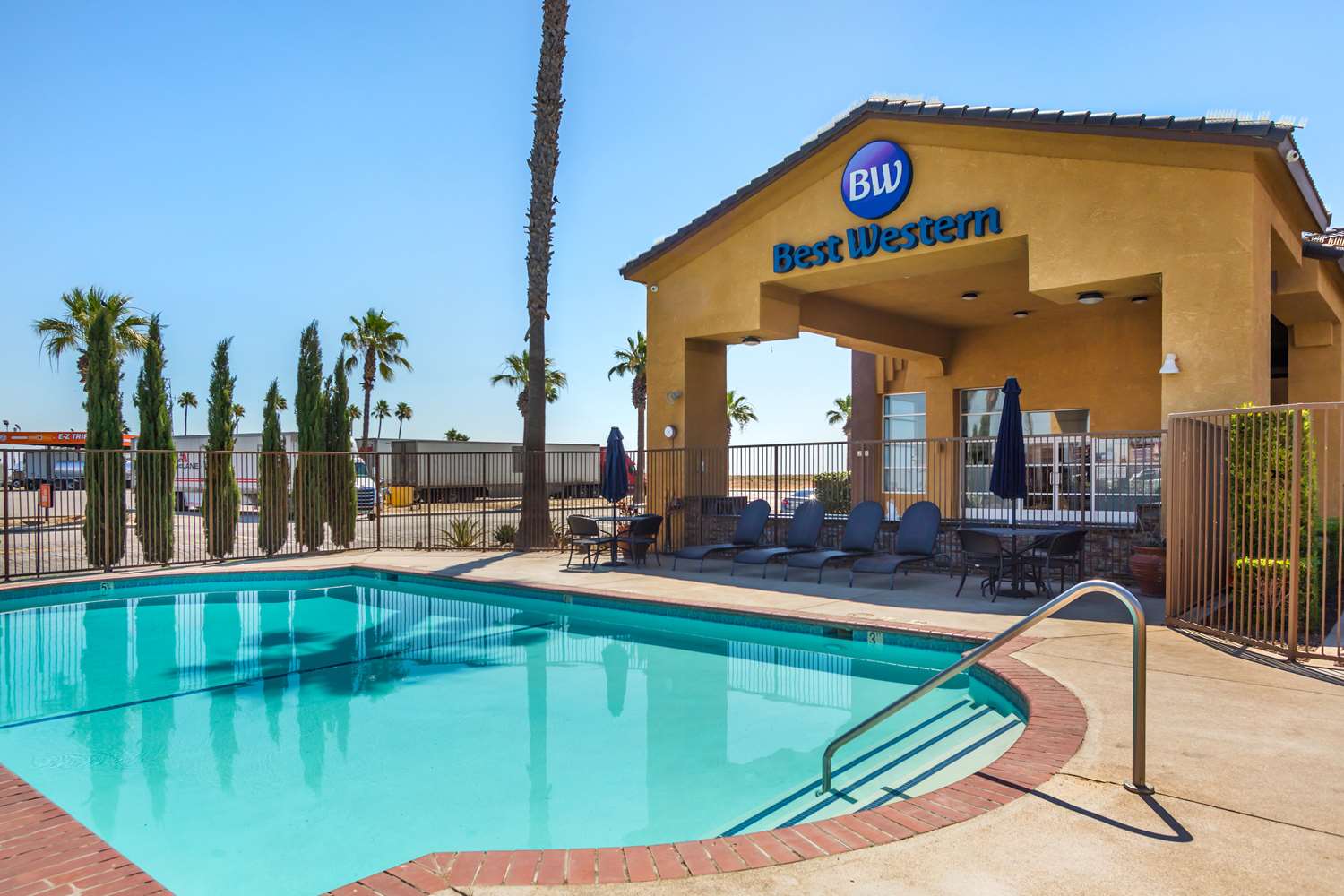 Best Western Heritage Inn Bakersfield 21/29