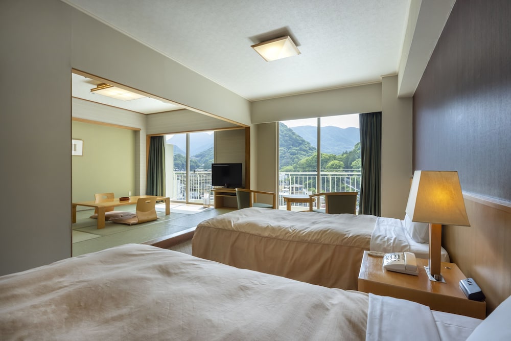 Yumoto Fujiya Hotel 4/46