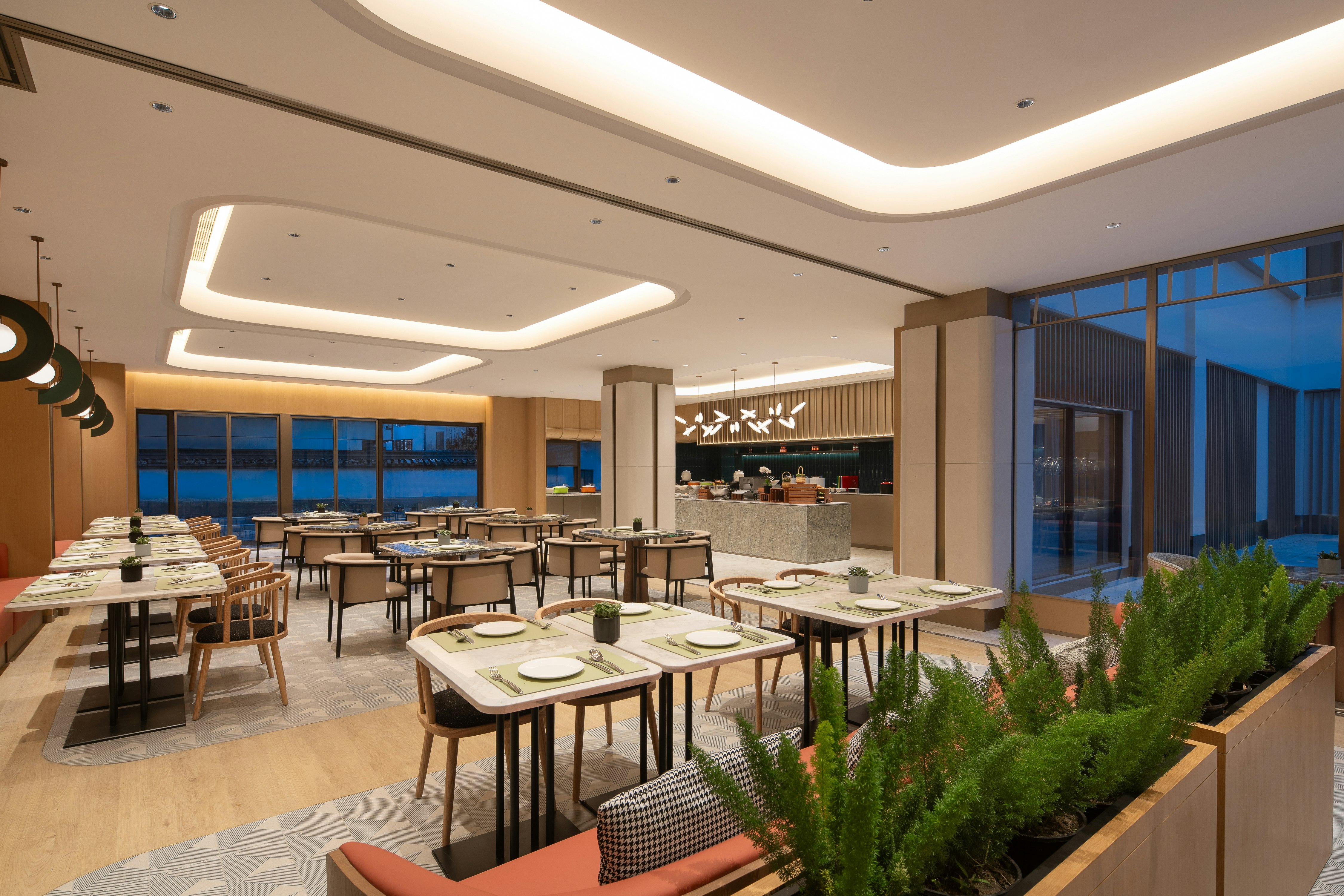 Hilton Garden Inn Shaoxing Lu Xun Native Place 13/18