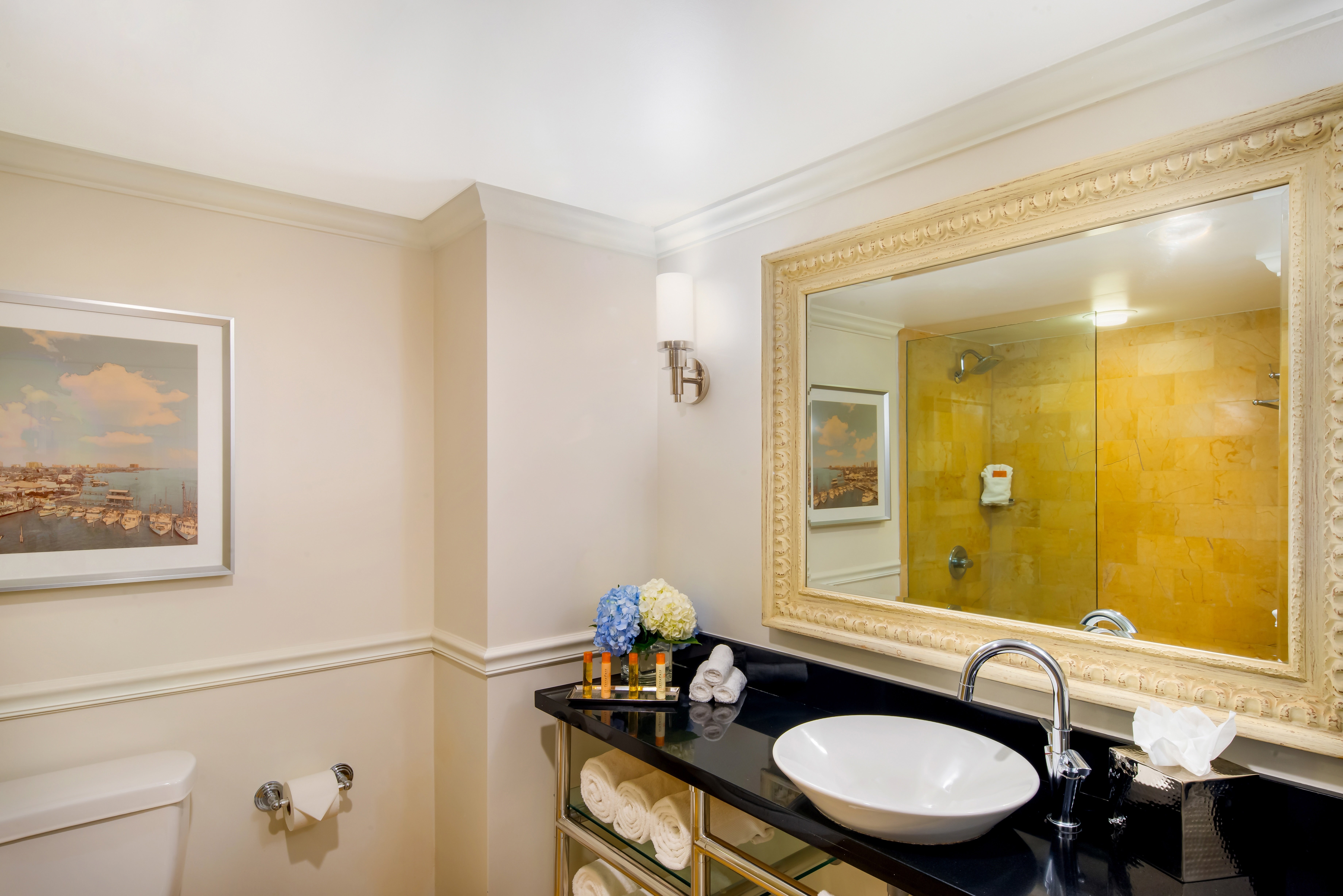 The Shores Resort Spa 68/69
