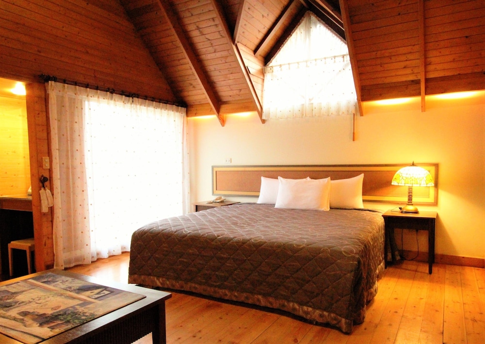 STANDARD, DOUBLE BED