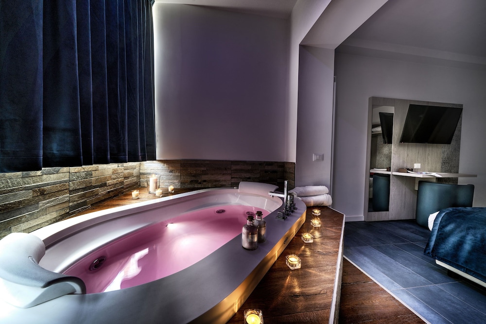 Suite Blue Style 8/16