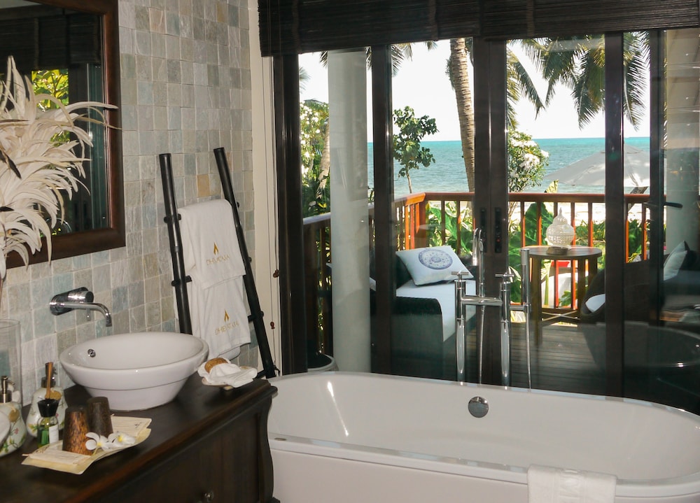 Dhevatara Beach Hotel And Spa 10/36
