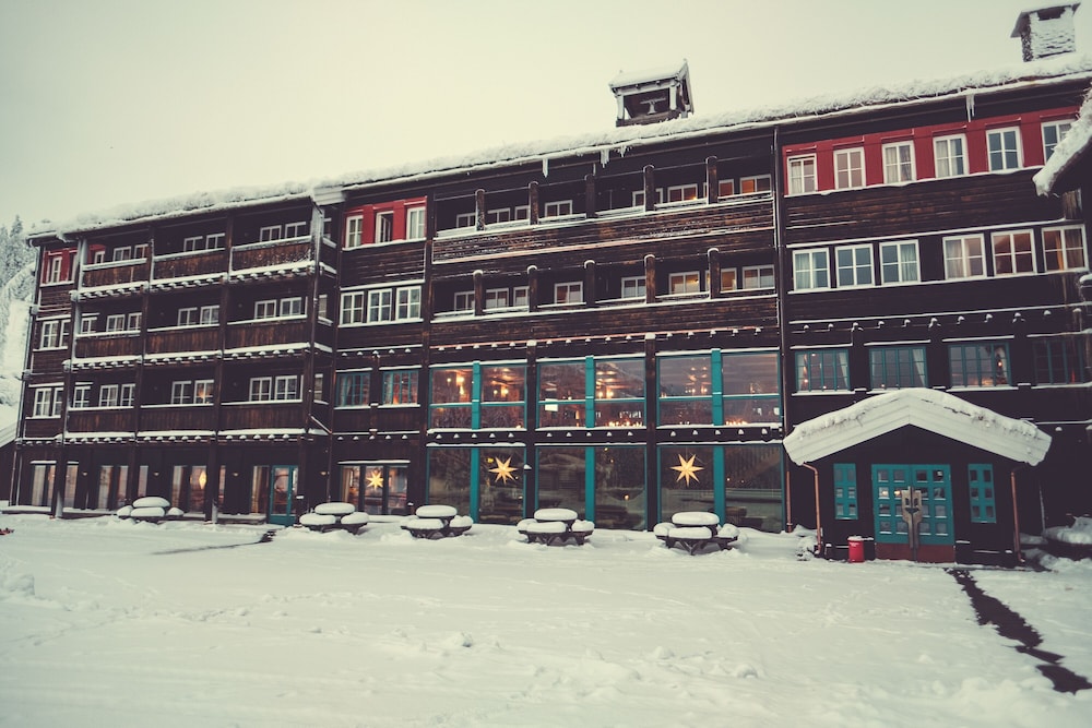 Gudbrandsgard Hotel 4/50