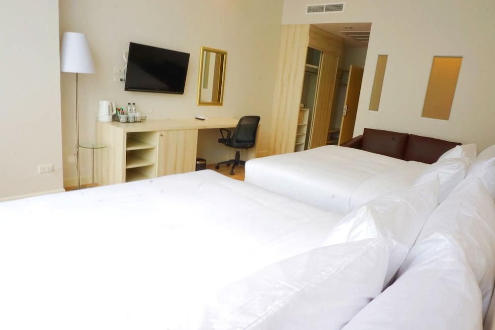 Farmhouse Hotel Ranong 13/68