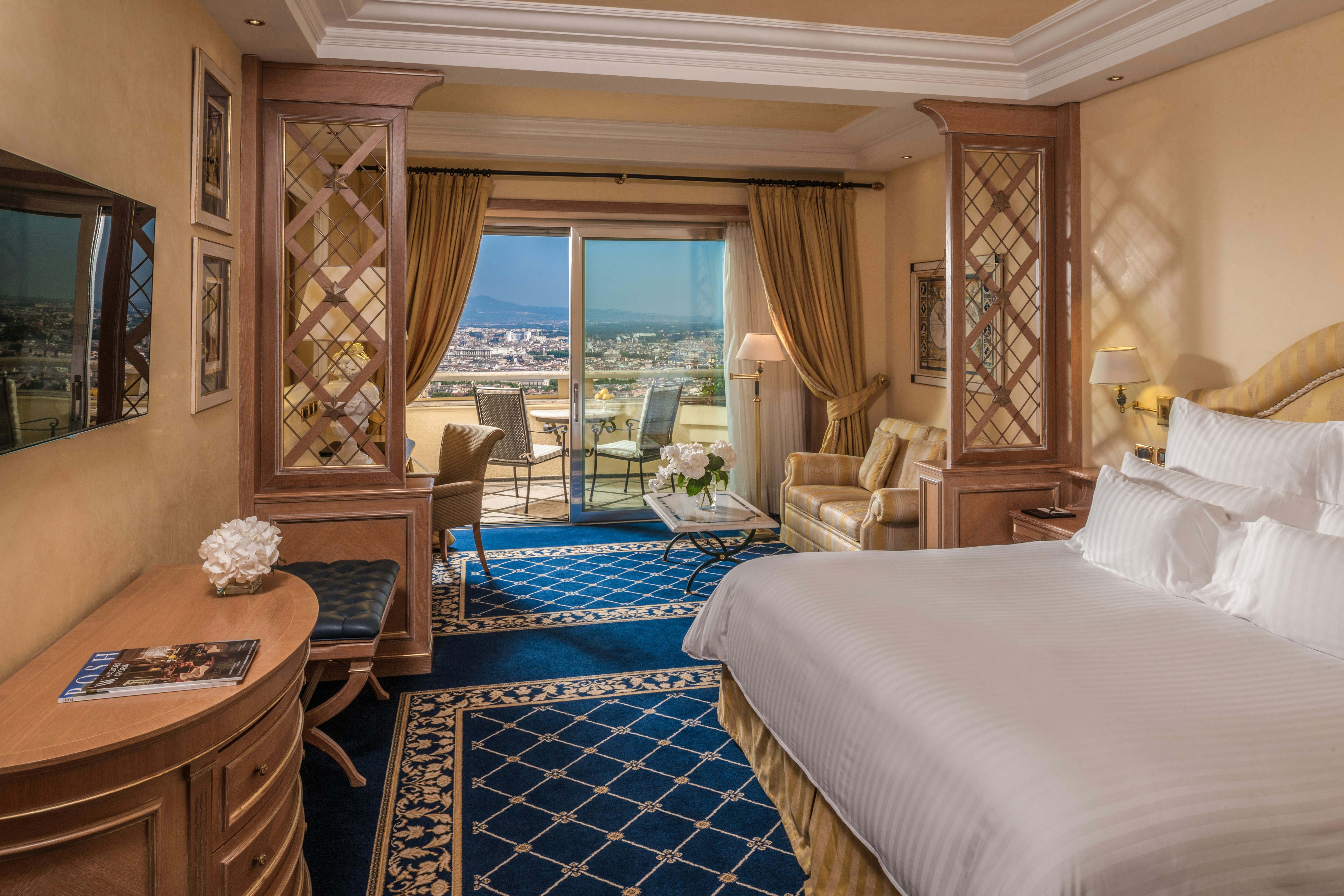 IMPERIAL, KING BED, ROME VIEW