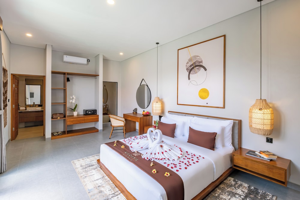 GRAND 1 Bedroom Pool Villa