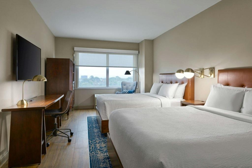 Newly Designed, Guest Room, 2 Queen Beds