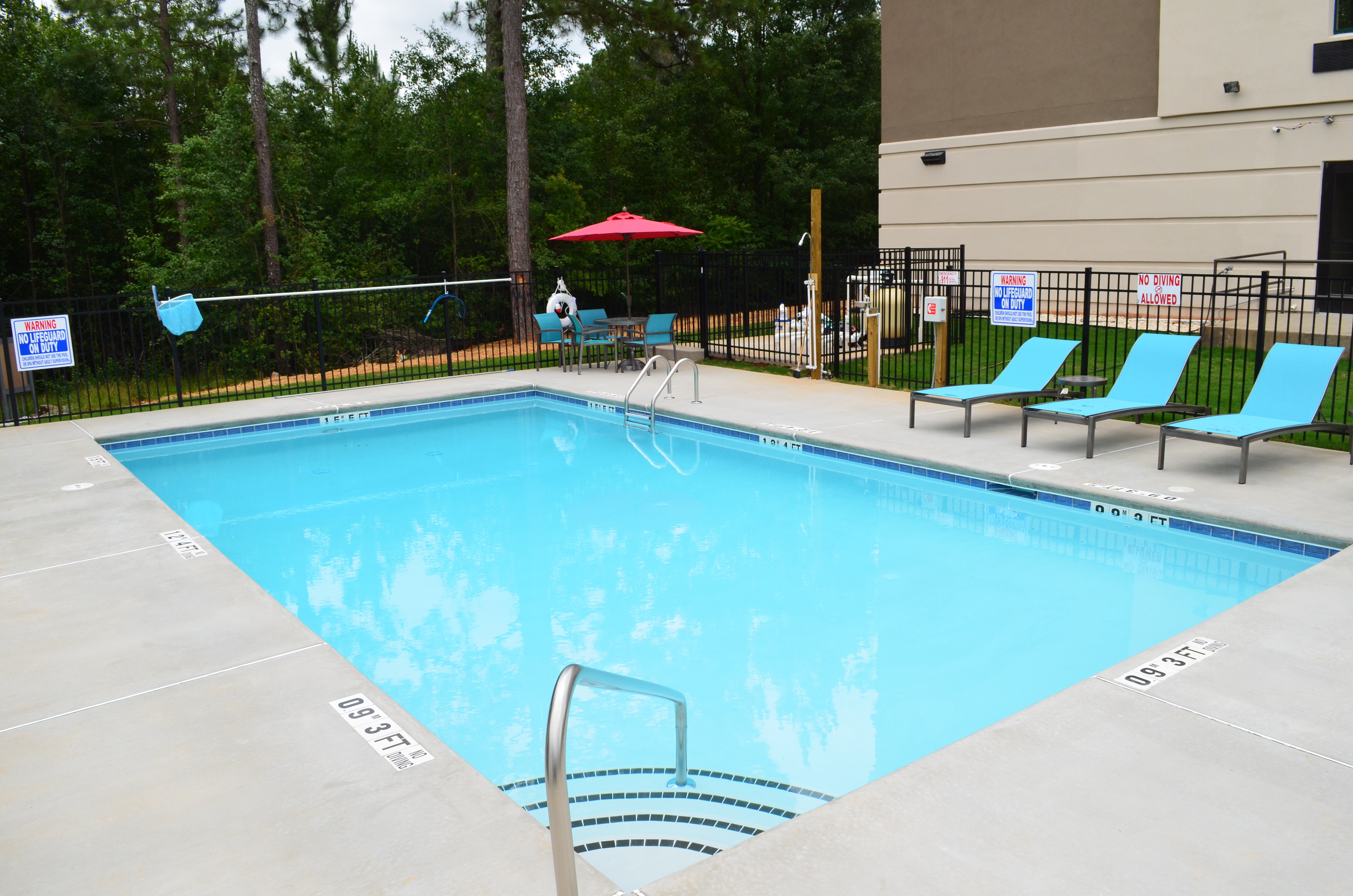 Holiday Inn Express Madison 27/45