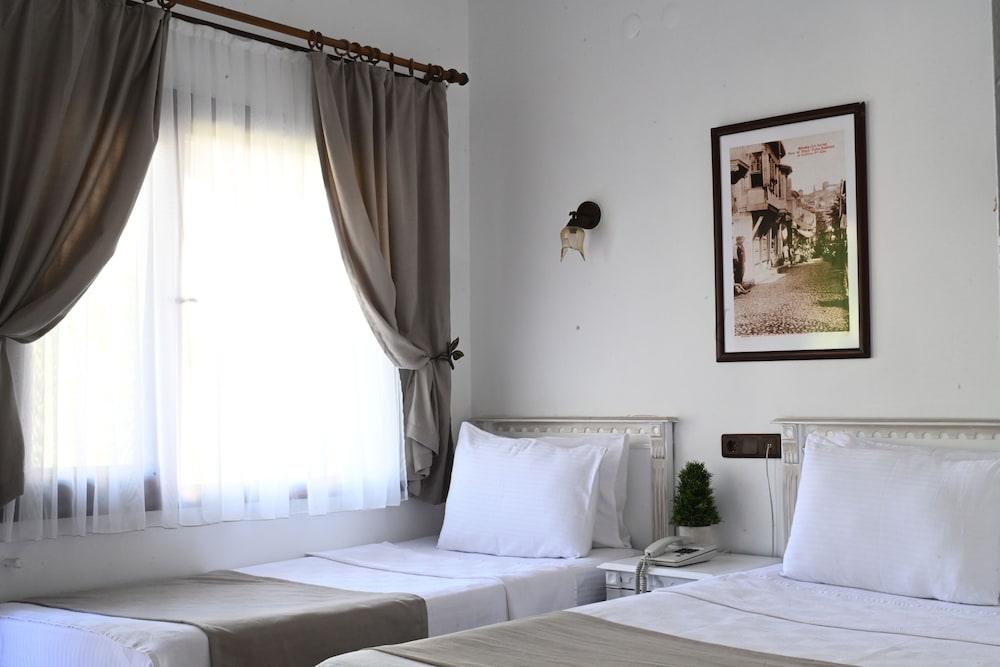 Hotel Deniz 19/64