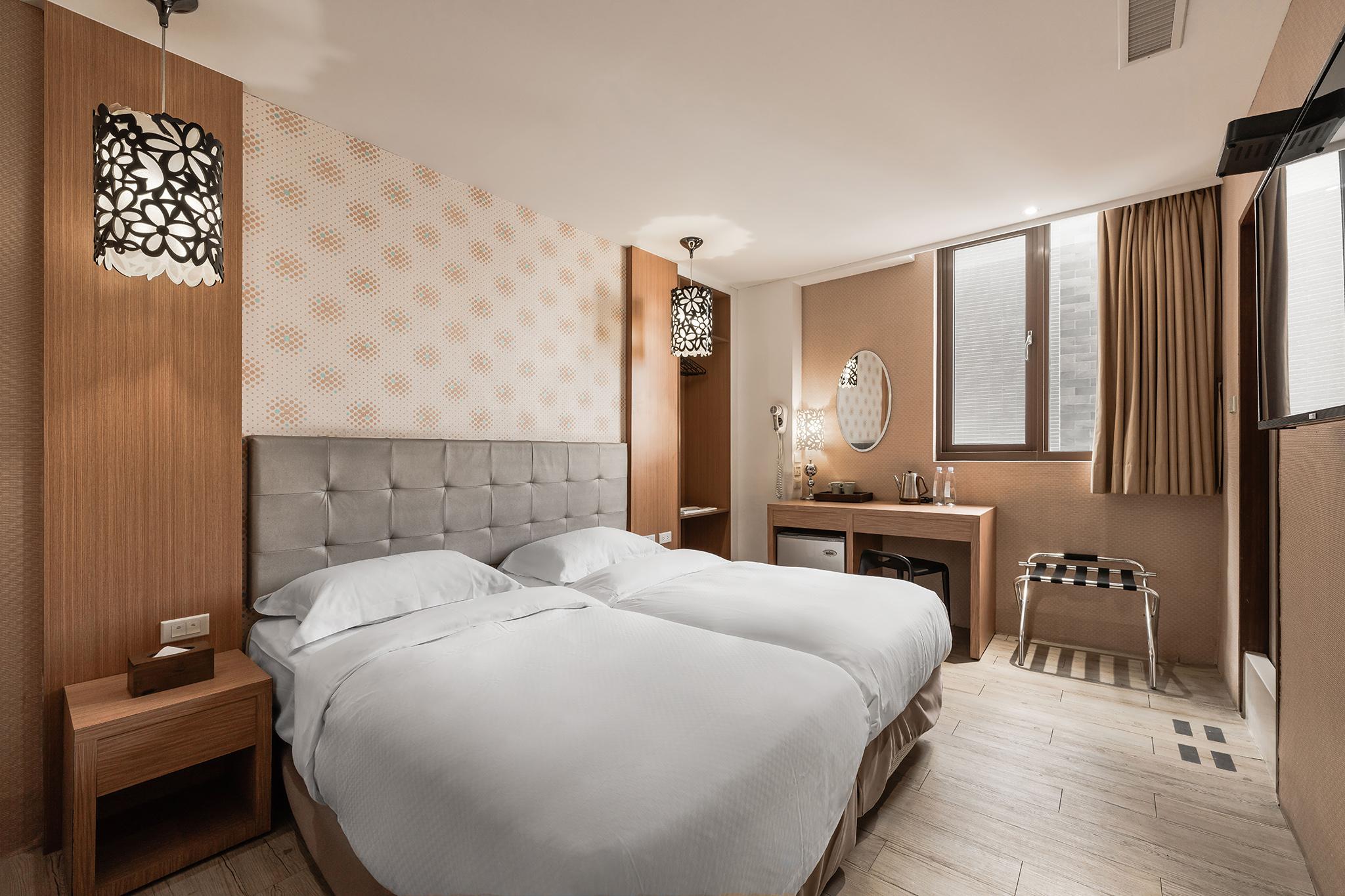 STANDARD, TWIN BEDS