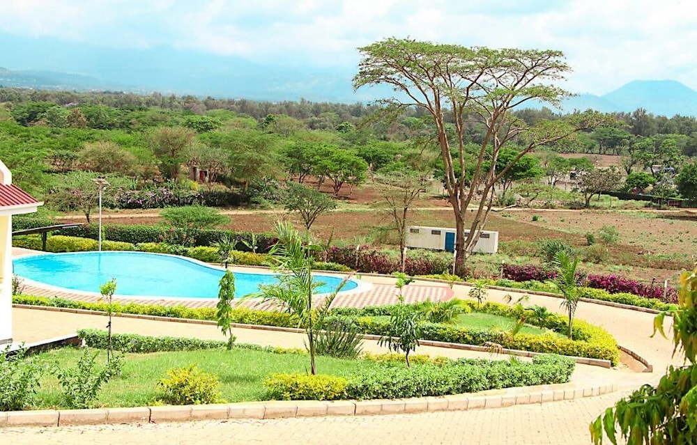 A1 Hotel and Resort 35/43