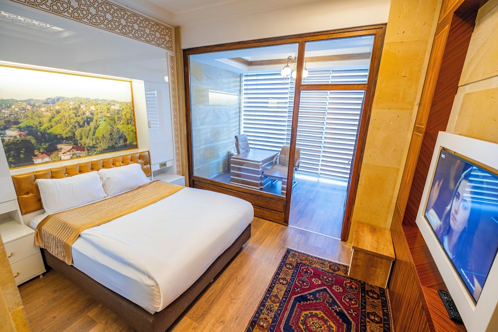 Gherdan Gold Hotel 10/50