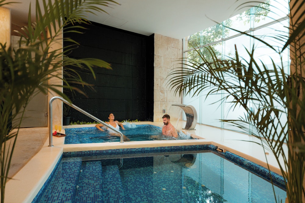 The Fives Beach Hotel - A la Carte All Inclusive 24/50