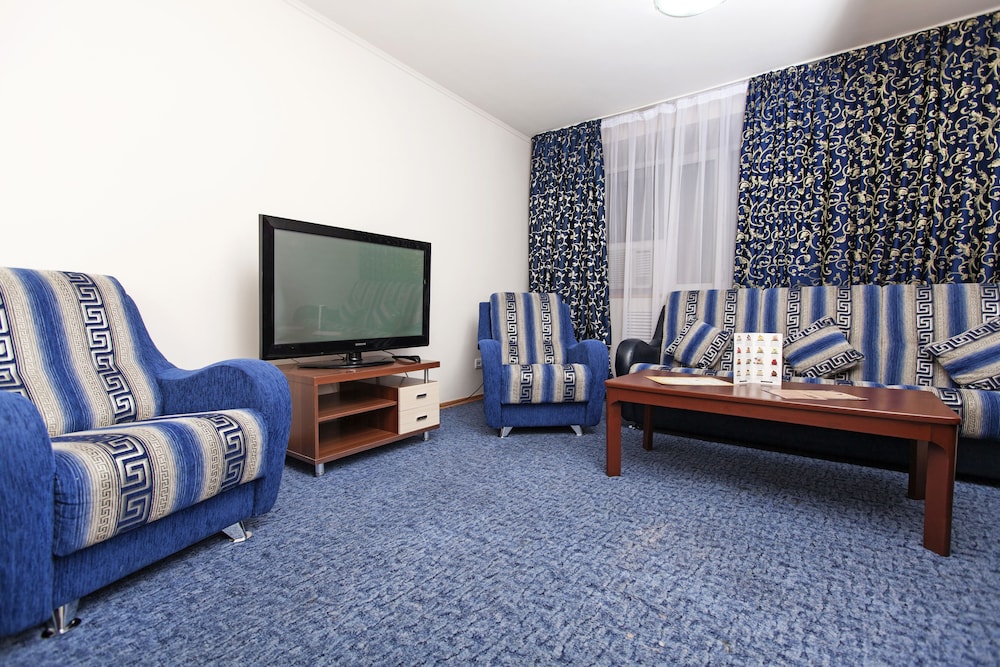 Alma Hotel 58/76
