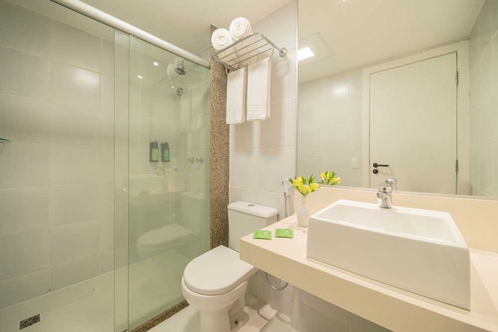 Suites Beach Park Resort 41/43