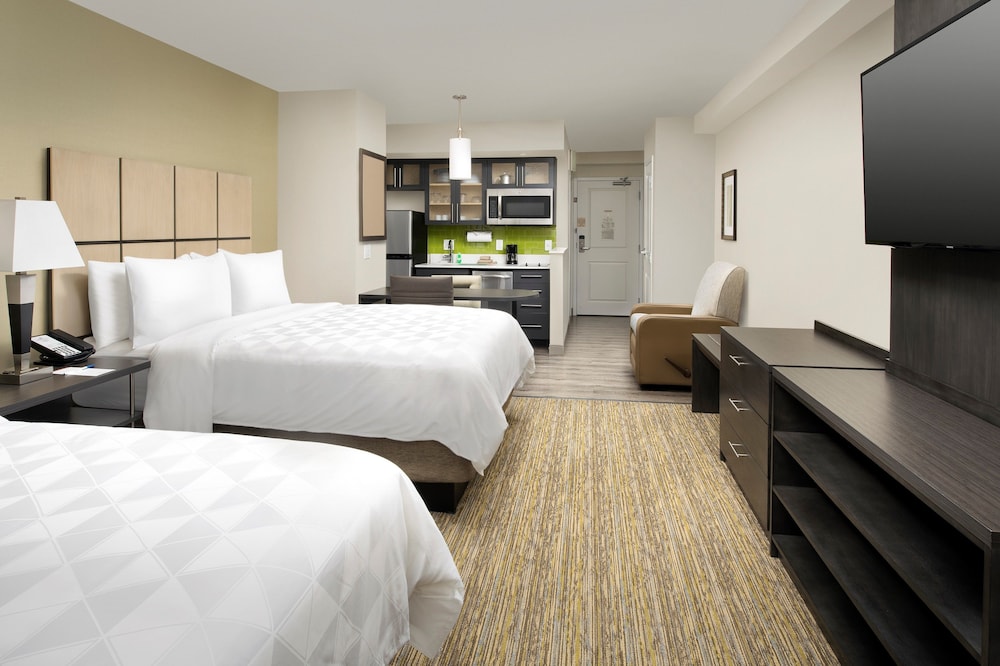 Candlewood Suites Alexandria West 18/58