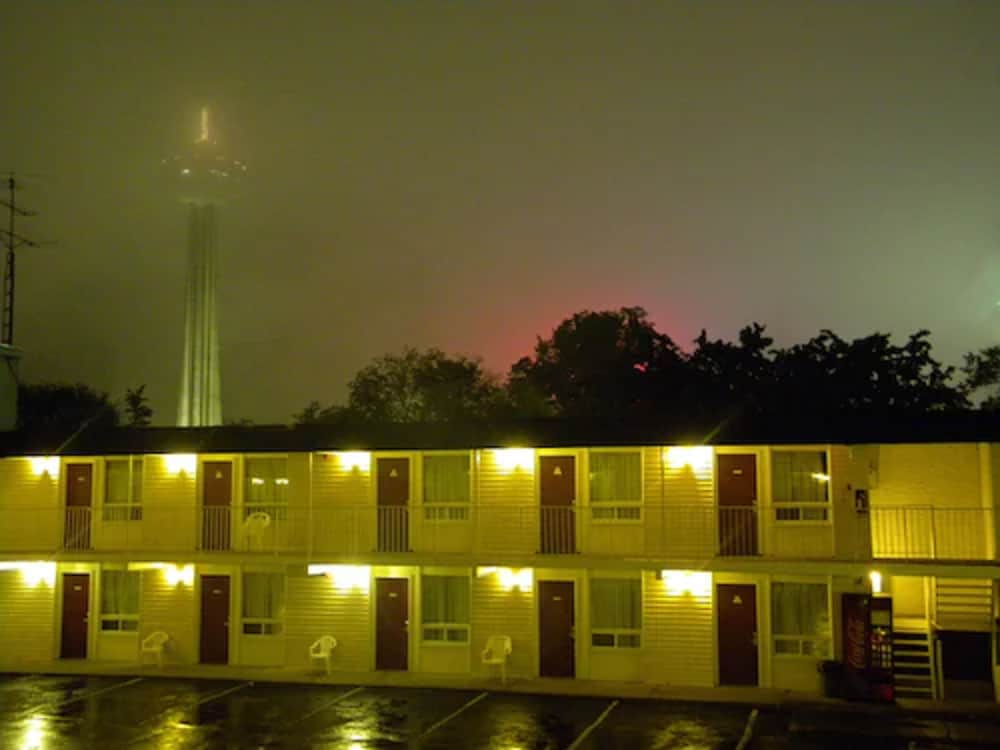 Fairway旅馆by the Falls(Fairway Inn by the Falls) 图片3