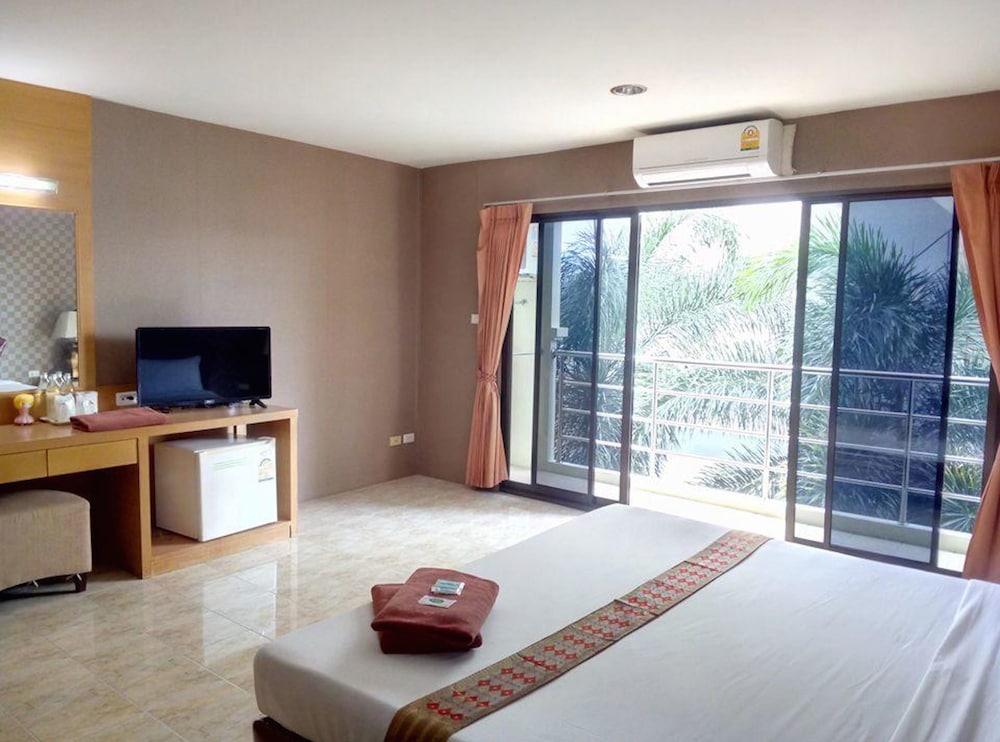 Pearl Place Hotel 14/48