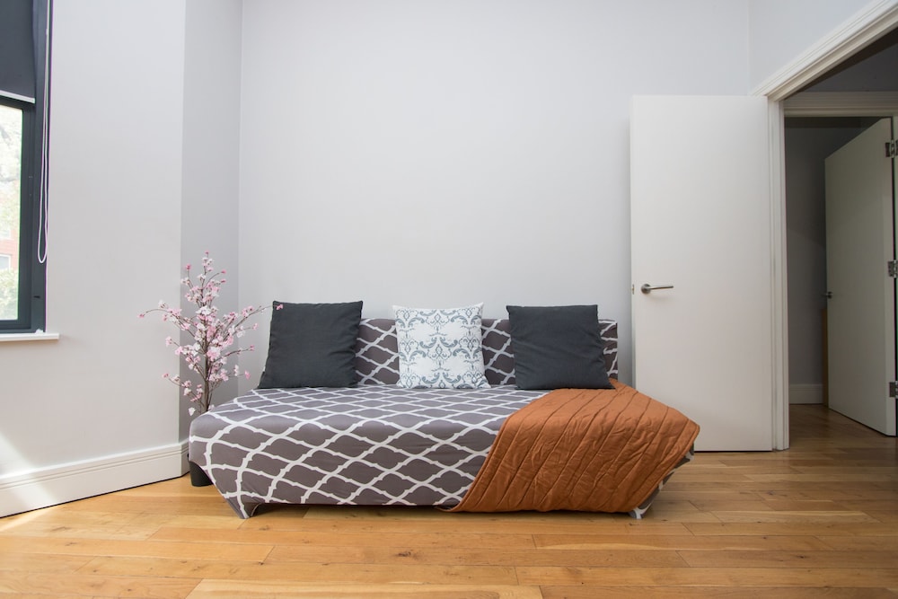 Westciti Croydon Serviced Apartments 35/50