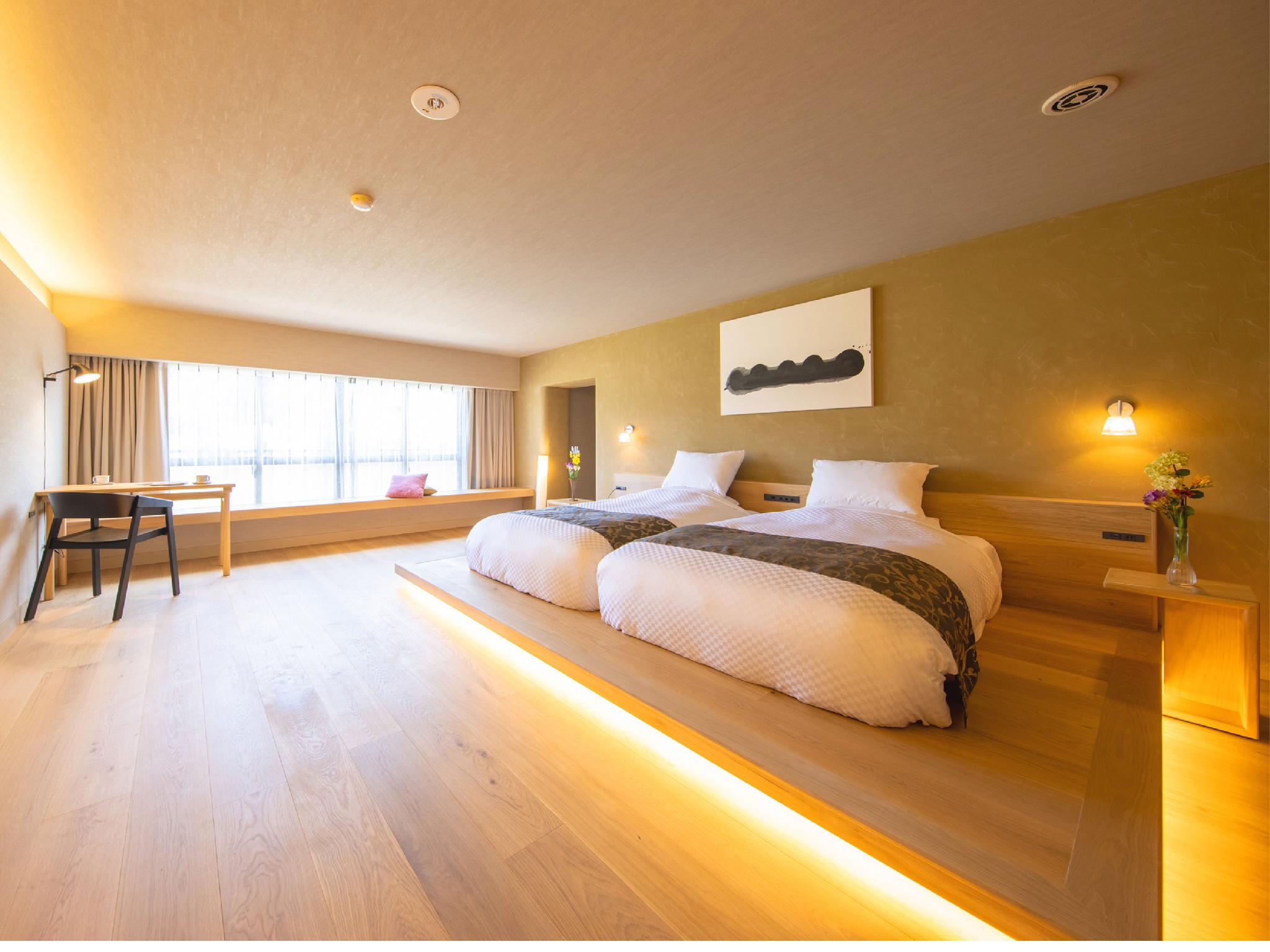 Hollywood, Premium, Twin Beds