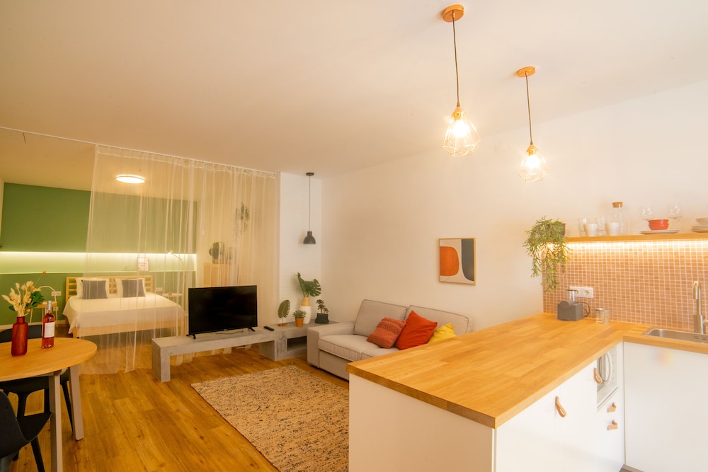 Faro Central Holiday Apartments 20/28