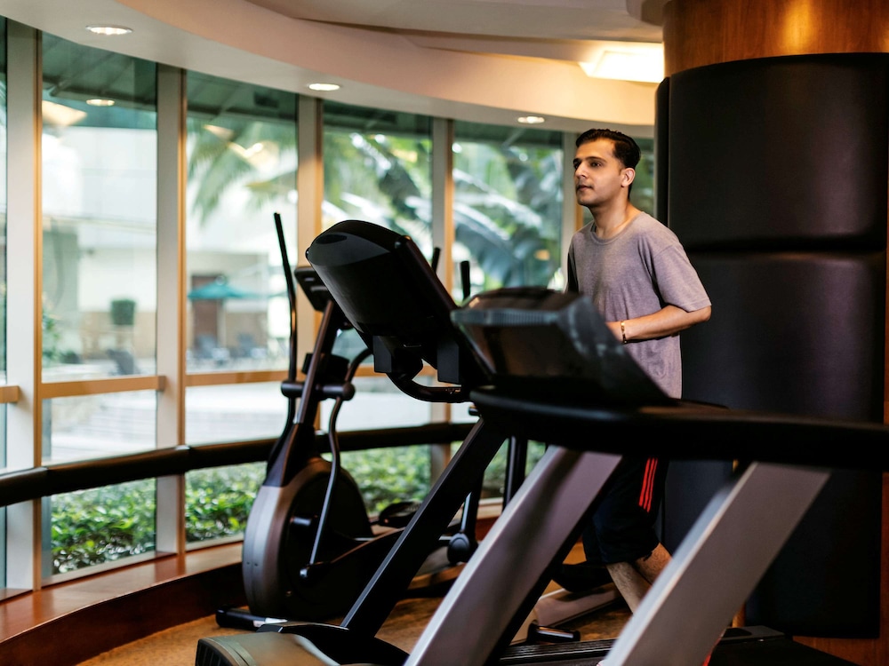 Pullman Kuala Lumpur City Centre Hotel and Residences 36/75