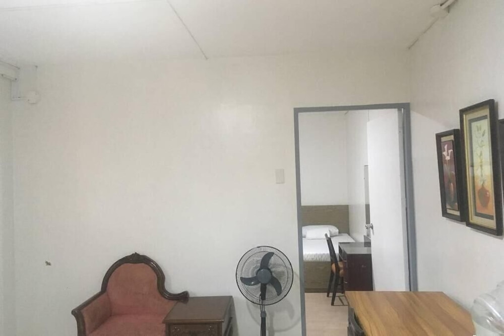 Prestigio Hotel Apartments 41/41
