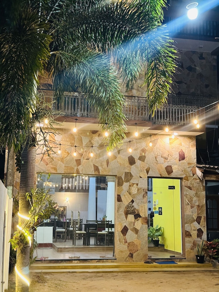 Rani Inn 5/47