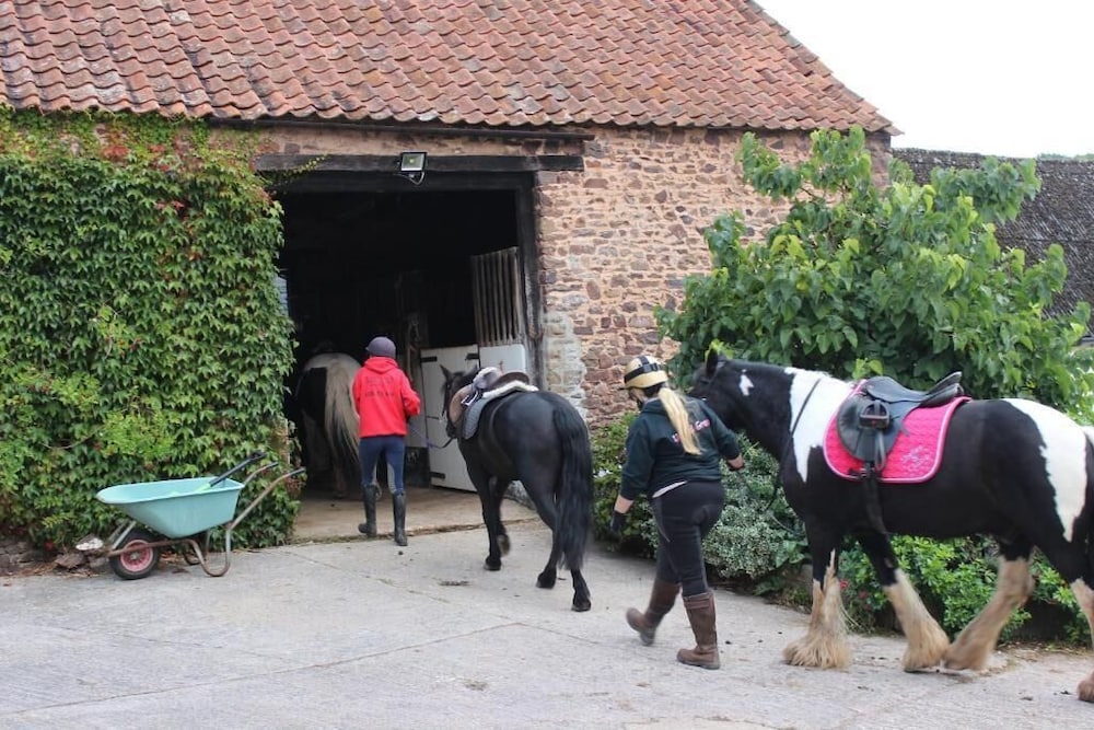 Pardlestone Farm Groom S Cottage 44/50