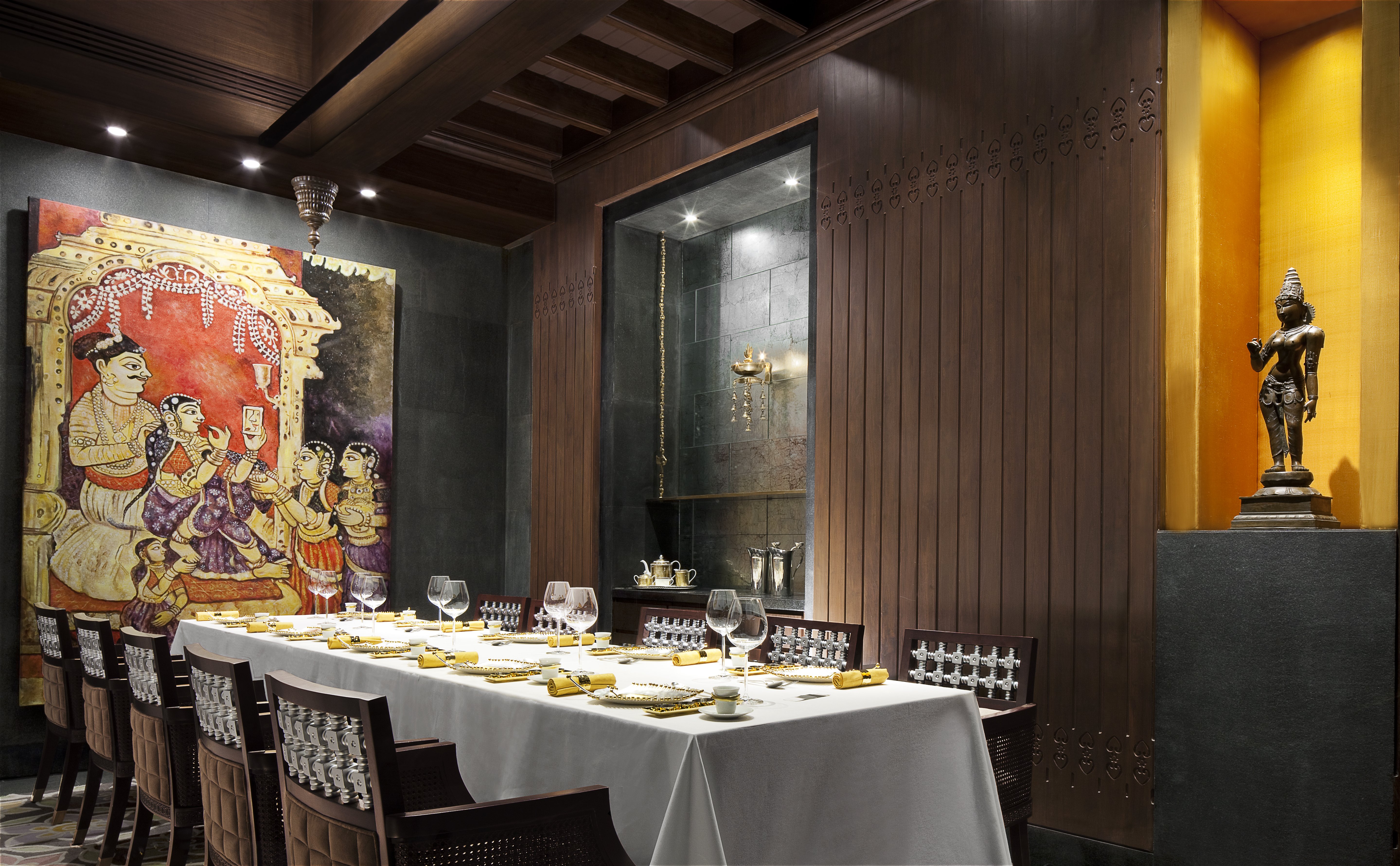 TAJ COROMANDEL 13/82
