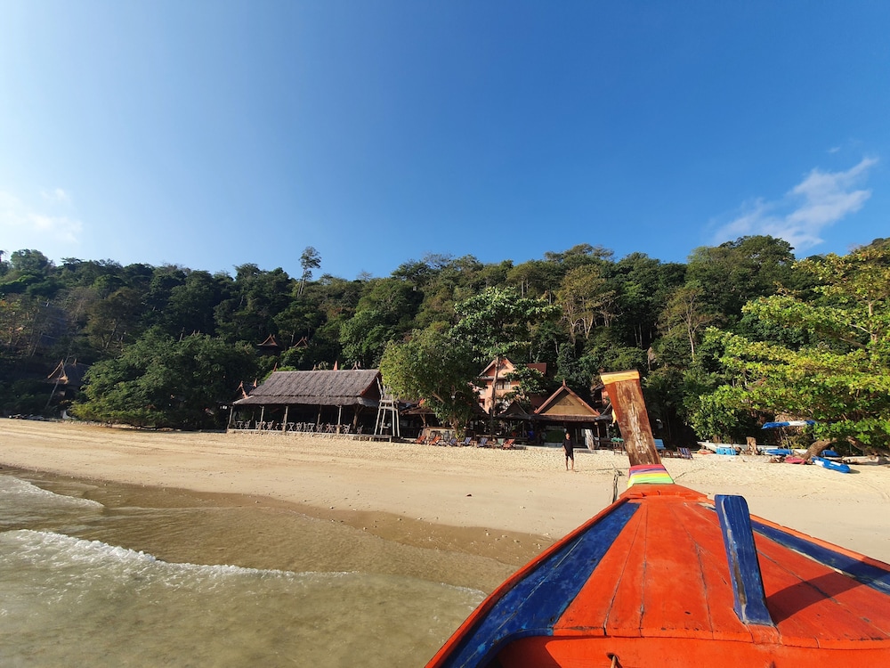 Phi Phi Relax Beach Resort 49/71