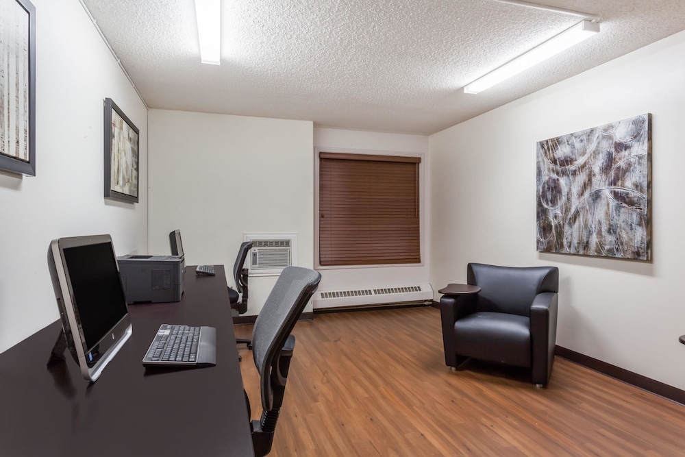 Super 8 by Wyndham Sherwood Park/Edmonton Area 31/46