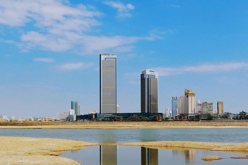 Swiss International Hotel Nanchang 45/50
