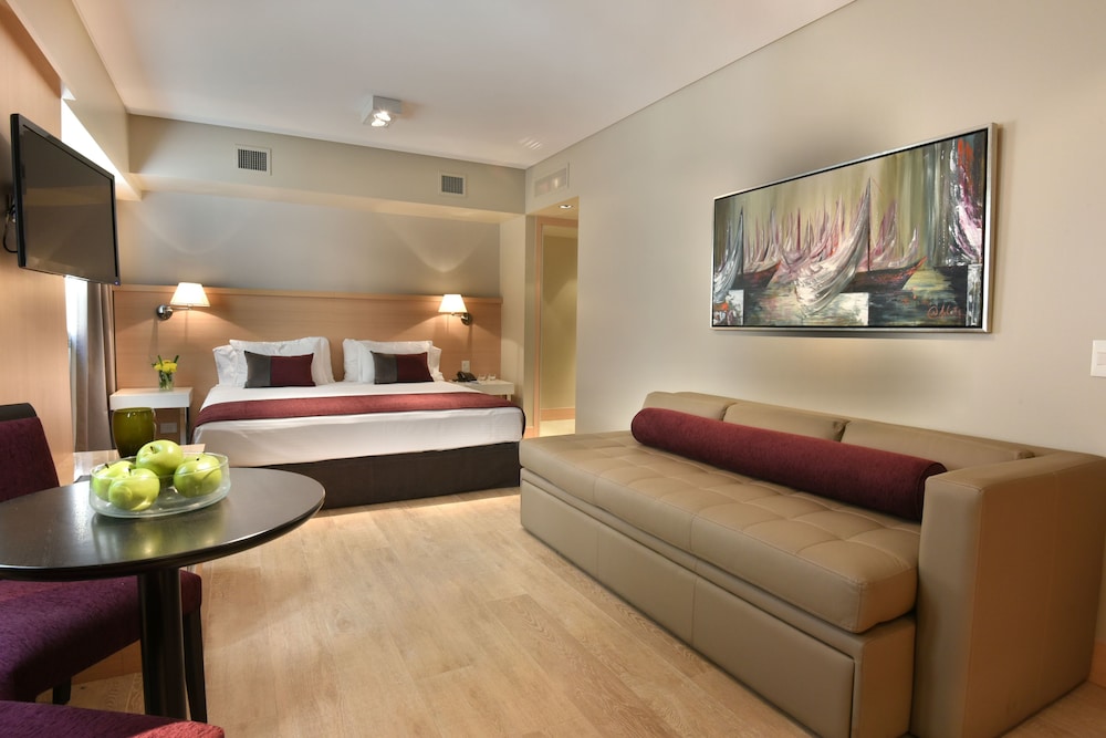 Arc Recoleta Boutique Hotel and Spa 46/68
