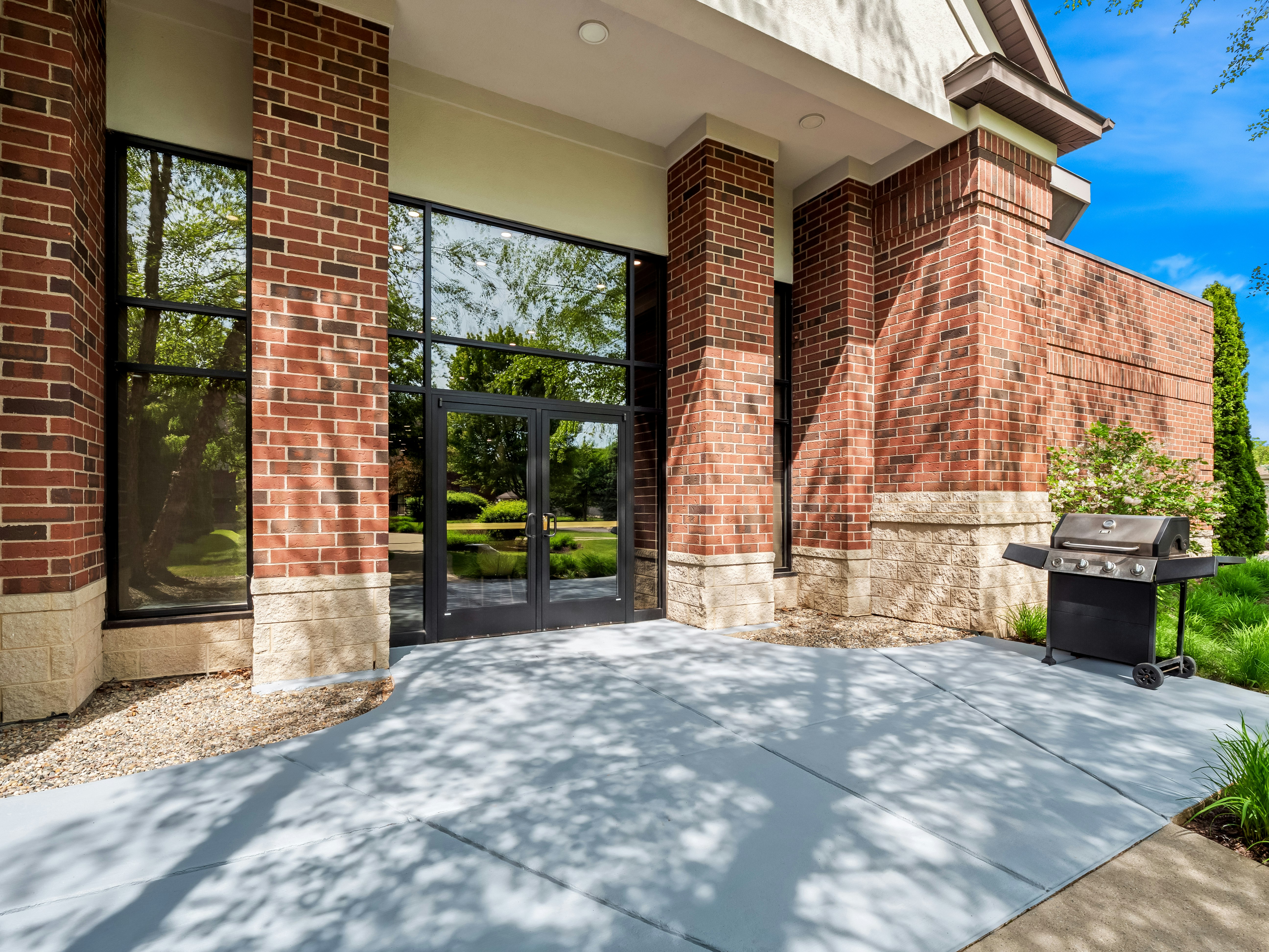 Hampton Inn & Suites East Lansing Okemos 30/80