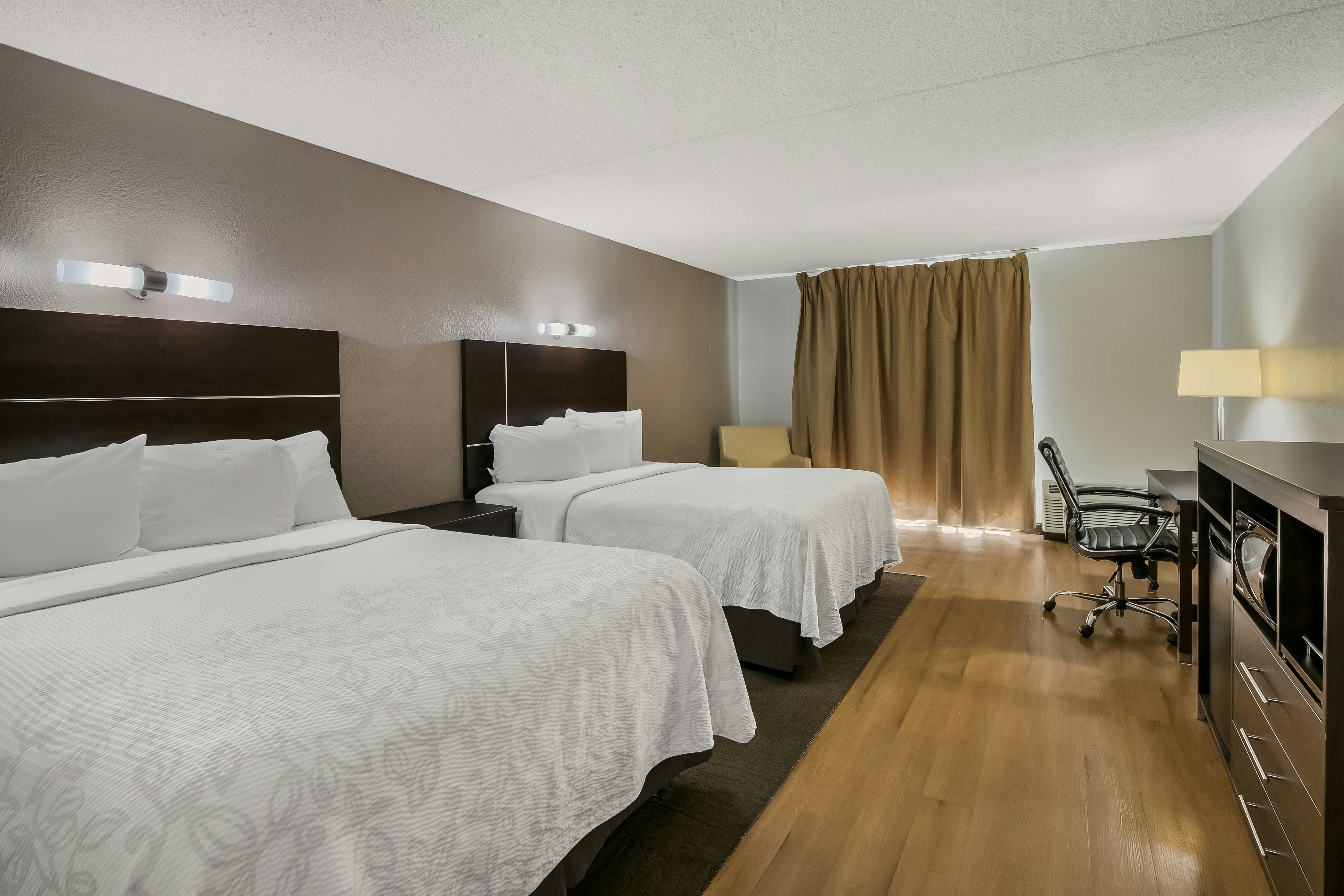 NON-SMOKING SUPERIOR 2 QUEEN BEDS, MICRO-FRIDGE