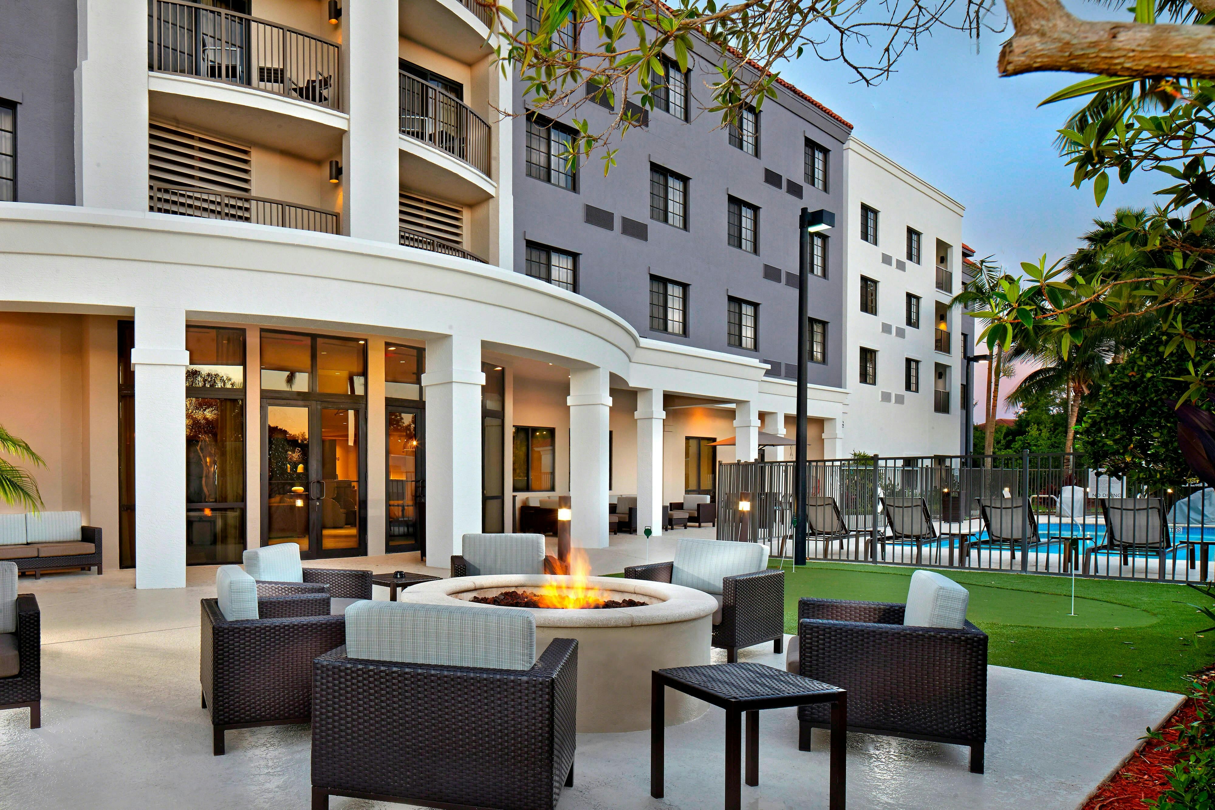 Courtyard Stuart 5/17