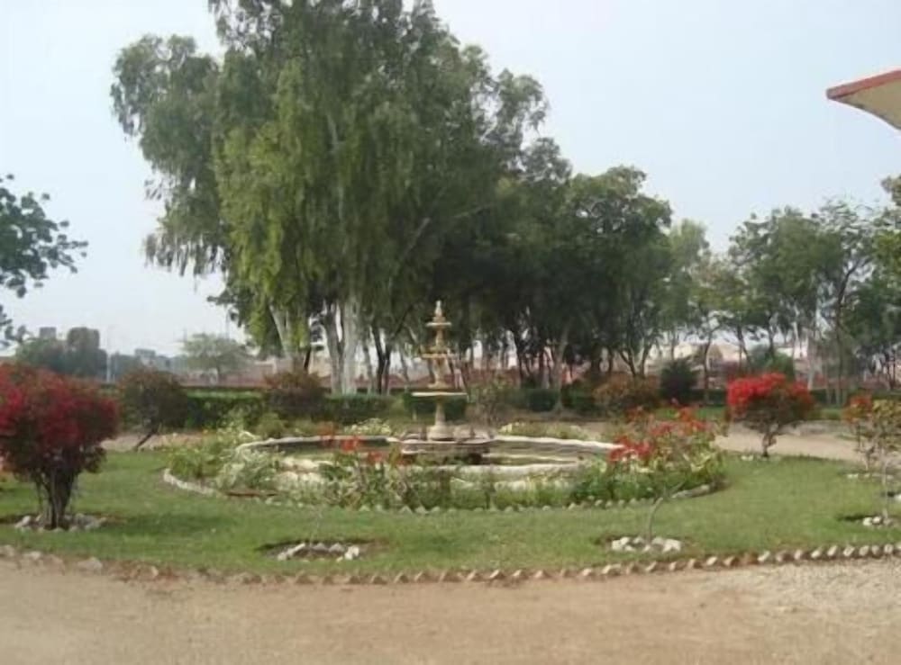 KARNI BHAWAN PALACE 12/15