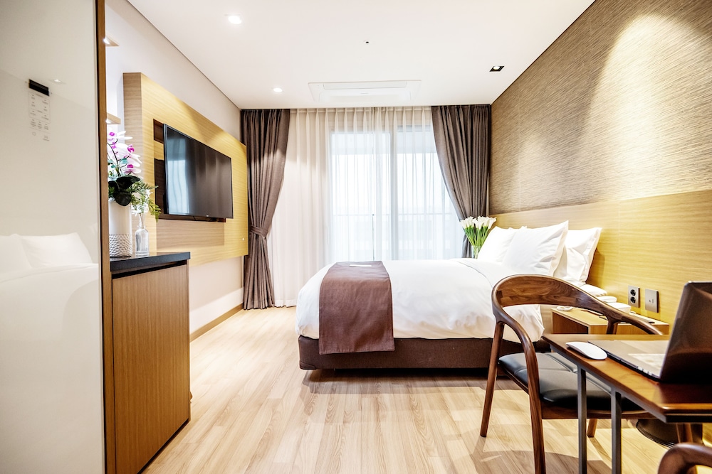 Hotel Intrada Icheon 24/66