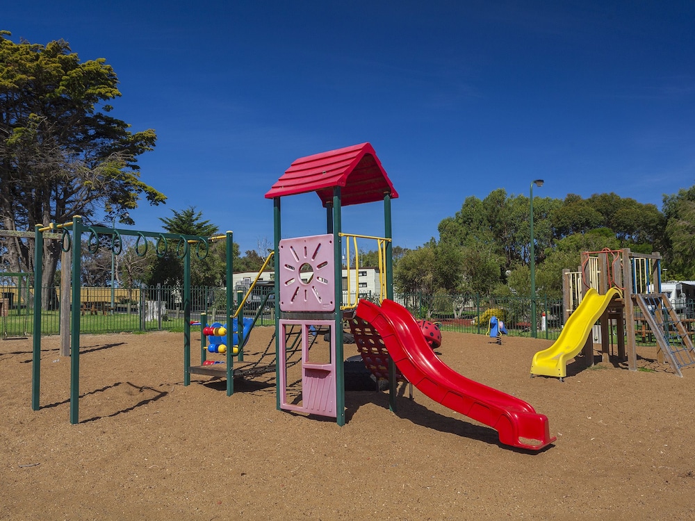 NRMA Portland Bay Holiday Park 14/46