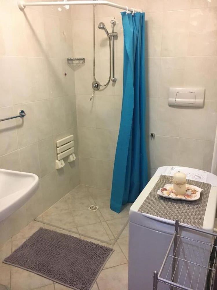 Il Nido Dei Gabbiani 48/50