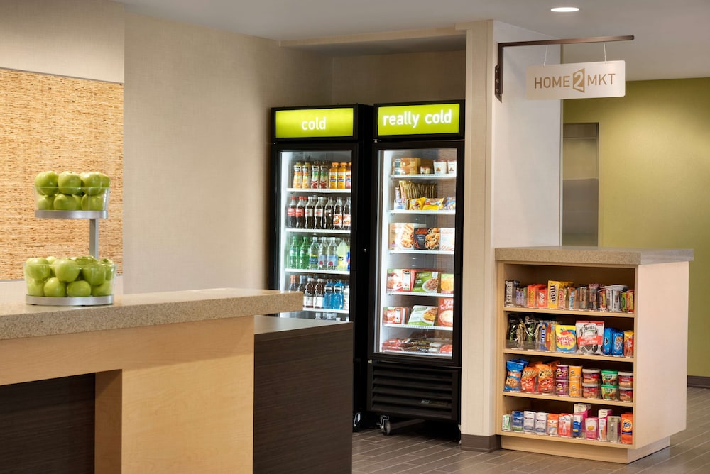 Home2 Suites By Hilton Milwaukee Brookfield 26/47
