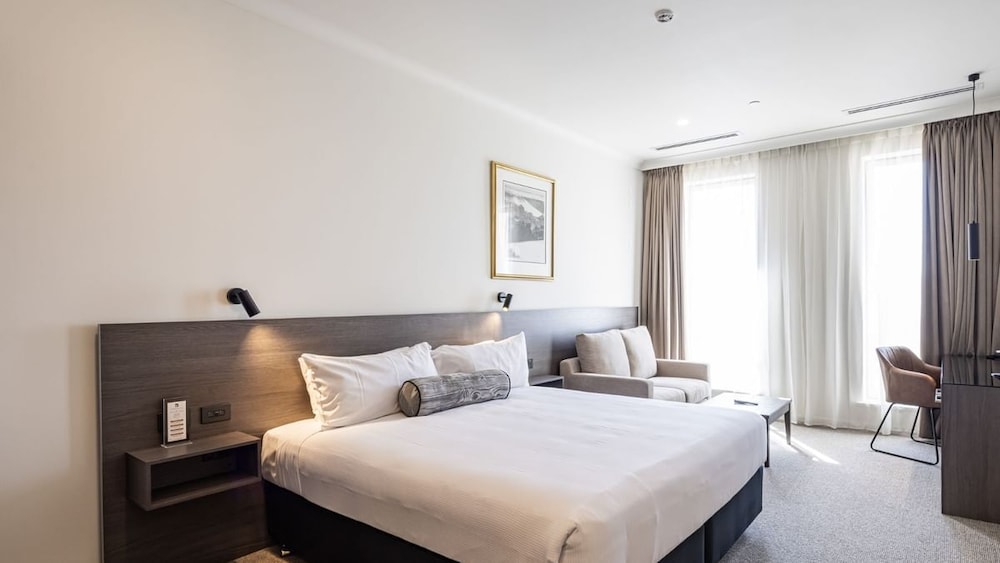 Duxton Hotel 19/74